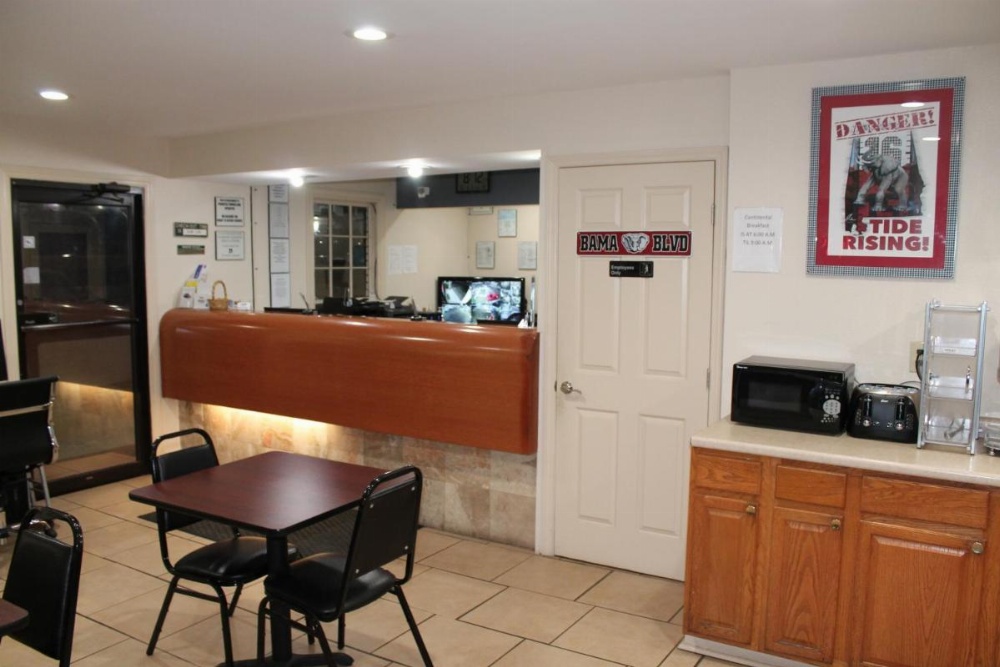 Americas Best Value Inn Tuscaloosa Image 16