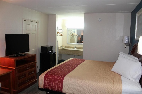 Americas Best Value Inn Tuscaloosa image 7